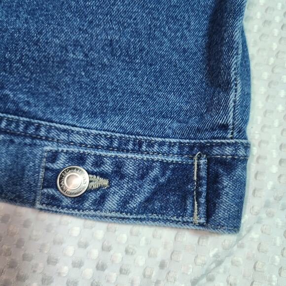 MARLBORO RED STAR EUC VINTAGE MENS DENIM JEAN JACKET.  SIZE ADULT SMALL - Picture 8 of 9